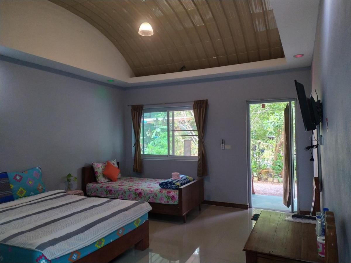Ariya Garden Home Chumphon Esterno foto