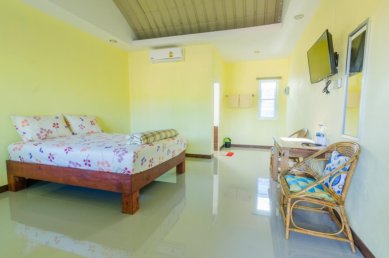 Ariya Garden Home Chumphon Esterno foto